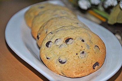 Chewy Chocolate Chip Cookies 4