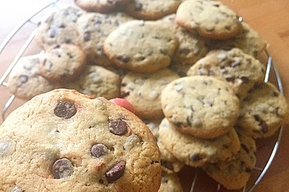 Chewy Chocolate Chip Cookies 33