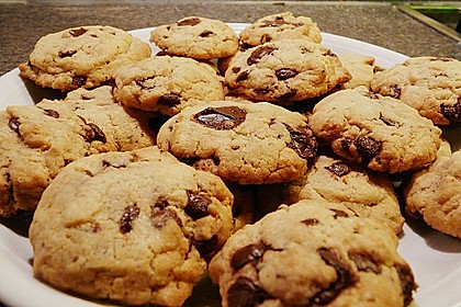Chewy Chocolate Chip Cookies 7