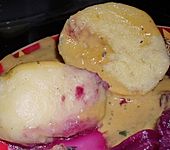 Surina's seidene Kartoffelkl&ouml;&szlig;e aus gekochten Kartoffeln (Bild)