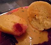 Surina's seidene Kartoffelkl&ouml;&szlig;e aus gekochten Kartoffeln (Bild)