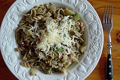 Bandnudeln mit Linsen und Zucchini 1