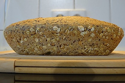 Vollkorn - Blitz - Brot 21