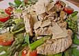 Rucola mit gr&uuml;nem Spargel und Putenbrustfilet