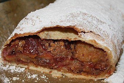 Zwetschgen - Strudel 10