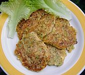 Zucchinipufferchen mit K&auml;se (Bild)