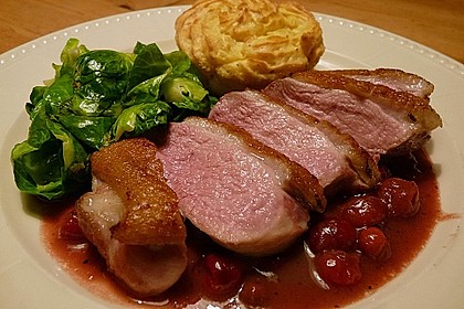 Kartoffeln und Rosenkohl in Entenaroma mit Cranberry - Entenbrust 1