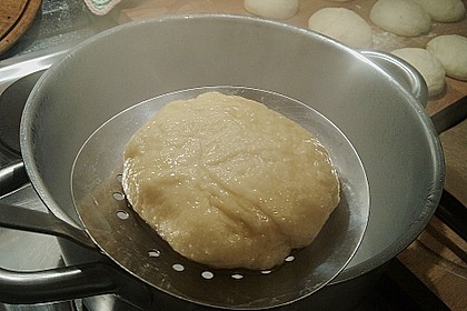 Brezen 13