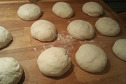 Brezen 14