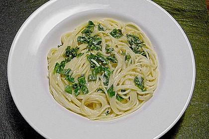 Spaghettini mit Ziegenkäse, Rucola und Limetten 2