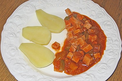 Wurstgulasch nach Truckerart 15