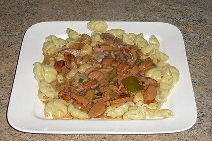 Wurstgulasch nach Truckerart 10