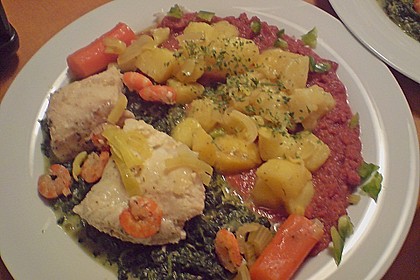 Edelfische auf Blattspinat in Rote Bete-Sauce 10