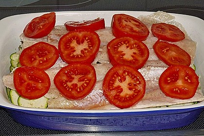 Seelachsfilet auf Zucchinibett 30