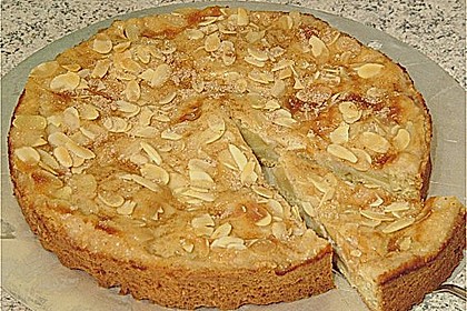 Apfelkuchen mit Honig - Zimt - Guss