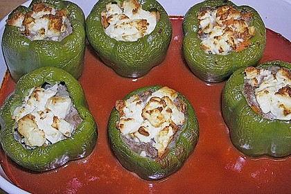 Gef&uuml;llte Paprika mit Hack und Feta