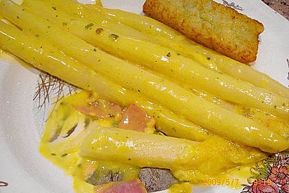 Spargel mit Schinkenstreifen und Kr&auml;utersauce