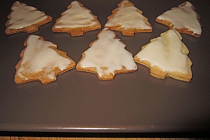 Zauberhafte Marzipan Tannenb&auml;ume 1