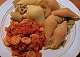 Nudeln mit frischen Tomaten und Scampi