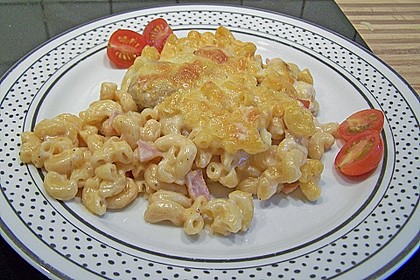 Nudelauflauf mit Tomaten - Sahneso&szlig;e 1