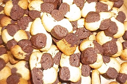 Sandiges Schwarz - Weiß Gebäck 38
