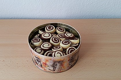 Sandiges Schwarz - Weiß Gebäck 16