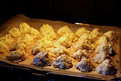 Kokos - Mandel - Marzipan - Berge mit Schokogipfel 11
