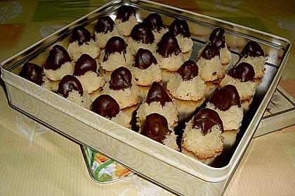 Kokos - Mandel - Marzipan - Berge mit Schokogipfel 1