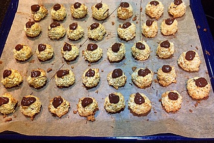 Kokos - Mandel - Marzipan - Berge mit Schokogipfel 8