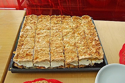 Mandel - Baiser - Torte 4