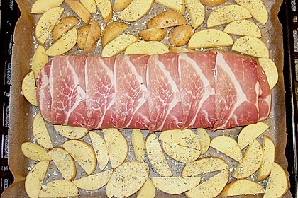 Mediterraner Hackbraten mit Oregano - Kartoffeln 27