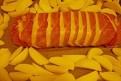 Mediterraner Hackbraten mit Oregano - Kartoffeln 69