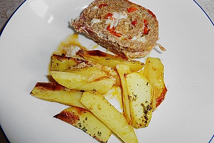 Mediterraner Hackbraten mit Oregano - Kartoffeln 76