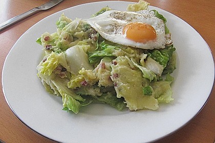 Warmer M&ouml;lmscher Endiviensalat