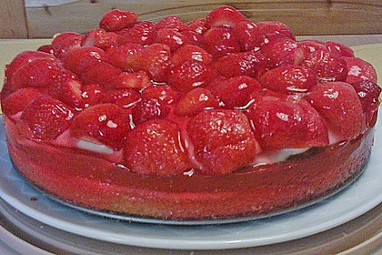 Erdbeer-Kuchen mit Vanillecreme 88