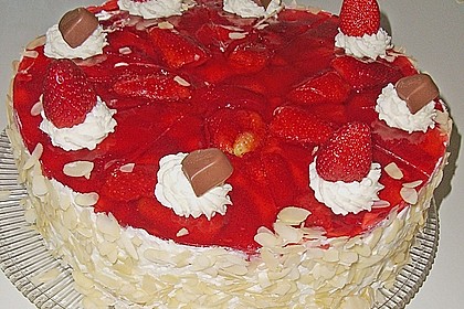 Erdbeer-Kuchen mit Vanillecreme 27