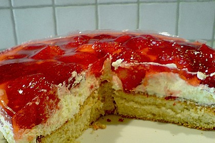 Erdbeer-Kuchen mit Vanillecreme 101