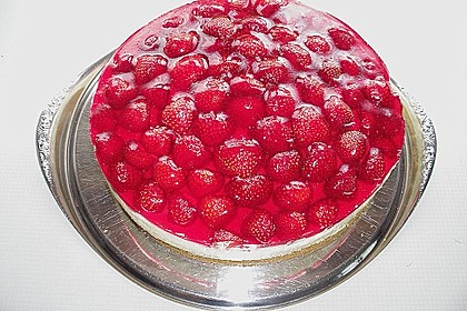 Erdbeer-Kuchen mit Vanillecreme 64