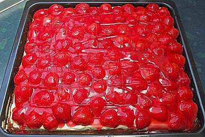 Erdbeer-Kuchen mit Vanillecreme 34