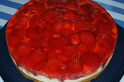 Erdbeer-Kuchen mit Vanillecreme 22