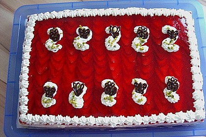 Erdbeer-Kuchen mit Vanillecreme 31