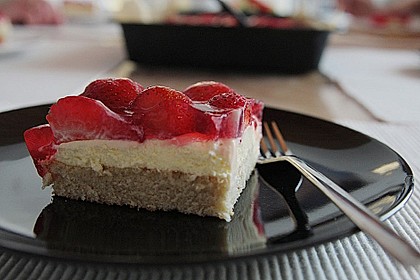 Erdbeer-Kuchen mit Vanillecreme 42