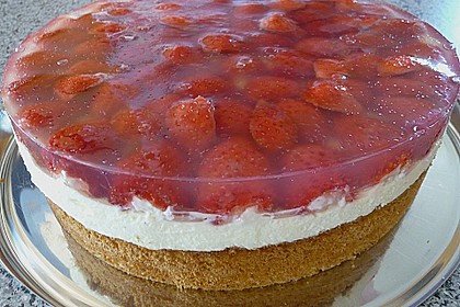 Erdbeer-Kuchen mit Vanillecreme 51