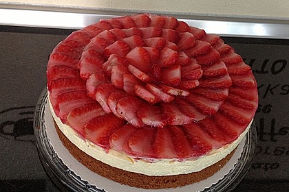 Erdbeer-Kuchen mit Vanillecreme 17
