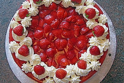 Erdbeer-Kuchen mit Vanillecreme 5