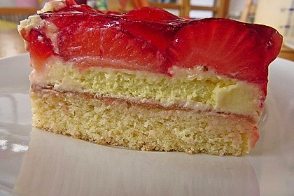 Erdbeer-Kuchen mit Vanillecreme 26