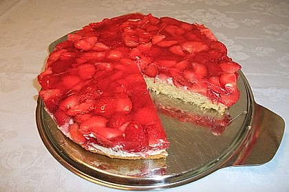 Erdbeer-Kuchen mit Vanillecreme 28
