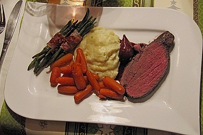 Rinderfilet auf Rotwein - Schalotten - Butter 1