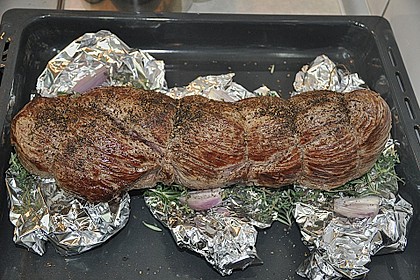 Rinderfilet auf Rotwein - Schalotten - Butter 8