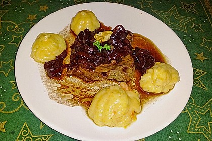 Rinderfilet auf Rotwein - Schalotten - Butter 28